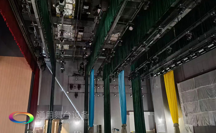 加厚金絲絨、天鵝絨定制舞臺阻燃 經久耐用 多色可選 款式齊全 精工細作