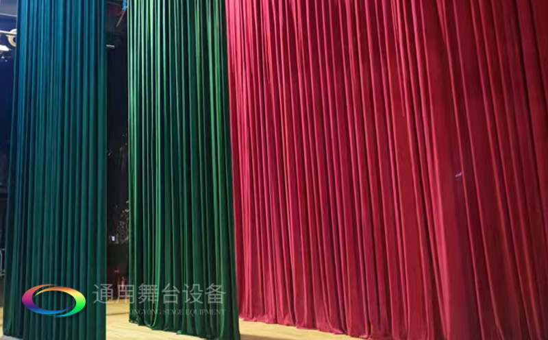 助力教育領域舞臺建設，推動校園文化發展！星海中學報告廳舞臺阻燃幕布建設項目